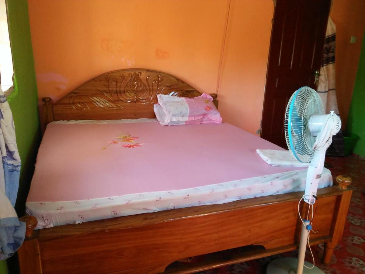 Wasini Raha Snorkeling And Diving Apartamento Exterior foto